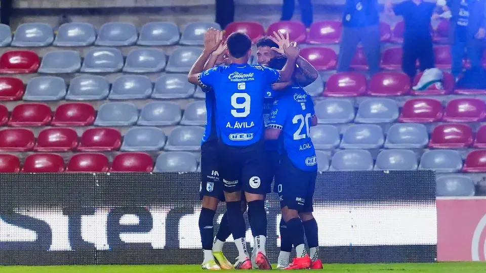 Querétaro mantiene el rumbo firme hacia la Liguilla tras rescatar el empate ante León