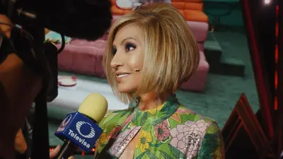 Daniela Castro defiende a Ernesto Laguardia y lanza polémica frase: “Te hace falta Jesús”