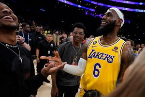 LeBron James: NBA, Lakers y el mundo del deporte se rinden ante el récord del 'Rey'