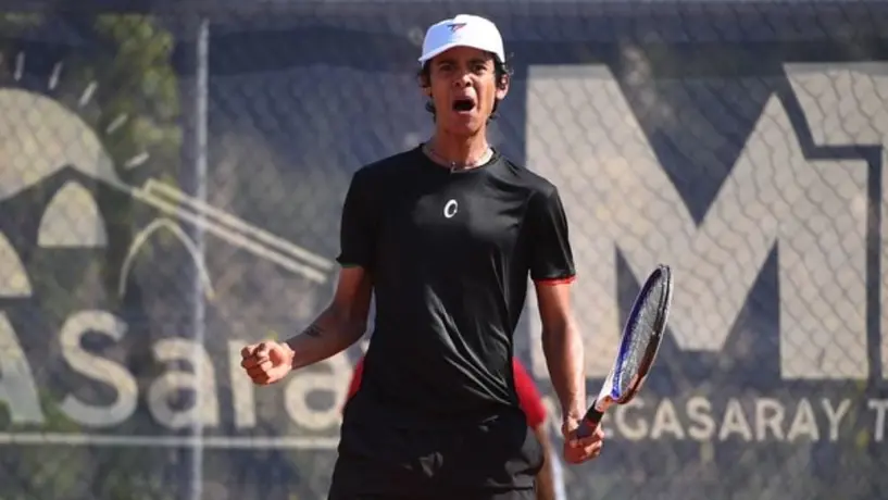 Rodrigo Pacheco, el joven de 17 años que se busca impulsar en el tenis
