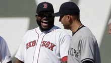 David Ortiz le regaló una remera de los Red Sox a Derek Jeter