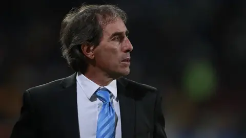 Almada 'explotó' tras eliminación: "Si quisiéramos un torneo serio, tendríamos que tener otro arbitraje"