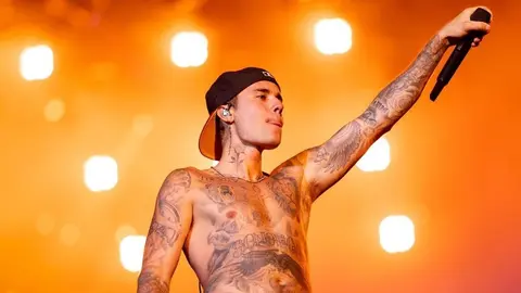 ¡'Pack' de Justin Bieber se filtra! Fotos del cantante desnudo circulan en internet