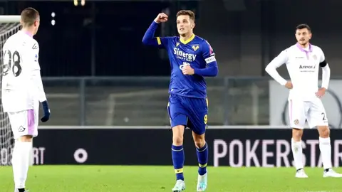Serie A: Cremonese de Johan Vásquez cayó ante el Hellas Verona por doblete