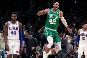 NBA Playoffs: Celtics frustran a los 76ers y Joel Embiid e igualan la serie en Boston