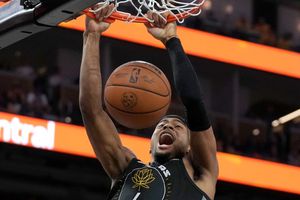 NBA Playoffs: Warriors ganan 114-97 a Kings y se acercan en la serie 2-1