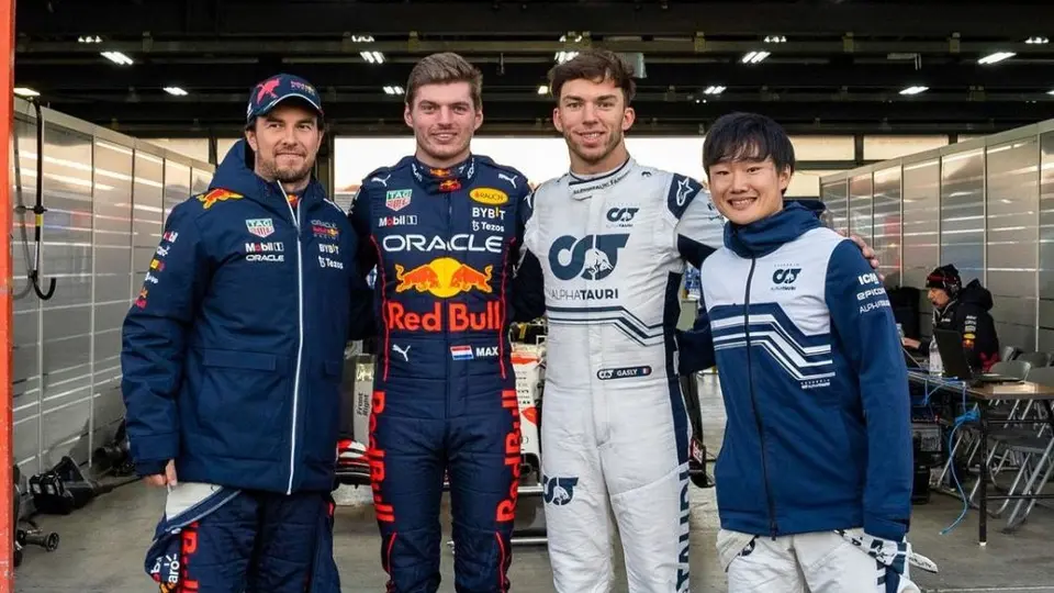Checo Pérez podría ser reemplazado por Tsunoda, según director de AlphaTauri