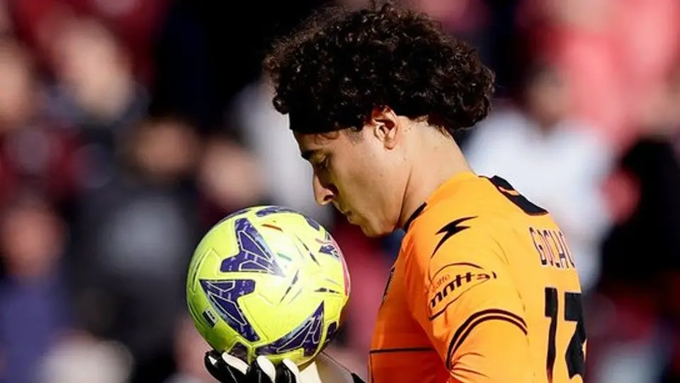 Memo Ochoa: 'Mi único problema fue el pasaporte pero siempre me han buscado equipos grandes'