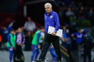 Faitelson asegura que Cruz Azul le concederá algunos caprichos al 'Tuca' por falta de fichajes