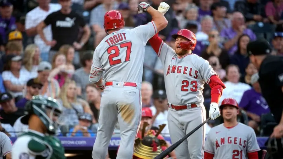 Angelinos establecen récord de franquicia y aplastan por 25-1 a Rockies