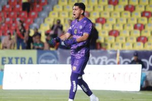 Atlético Morelia tiene su momento "más Martha Higareda" en el gol de portería a portería de Santiago Ramírez