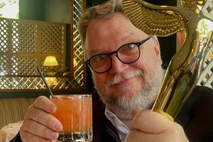 Guillermo del Toro: Nueva especie de luciérnaga fue nombrada en honor al cineasta