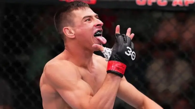 Manuel 'Loco' Torres vence por KO a Nikolas Motta con un impresionante codazo