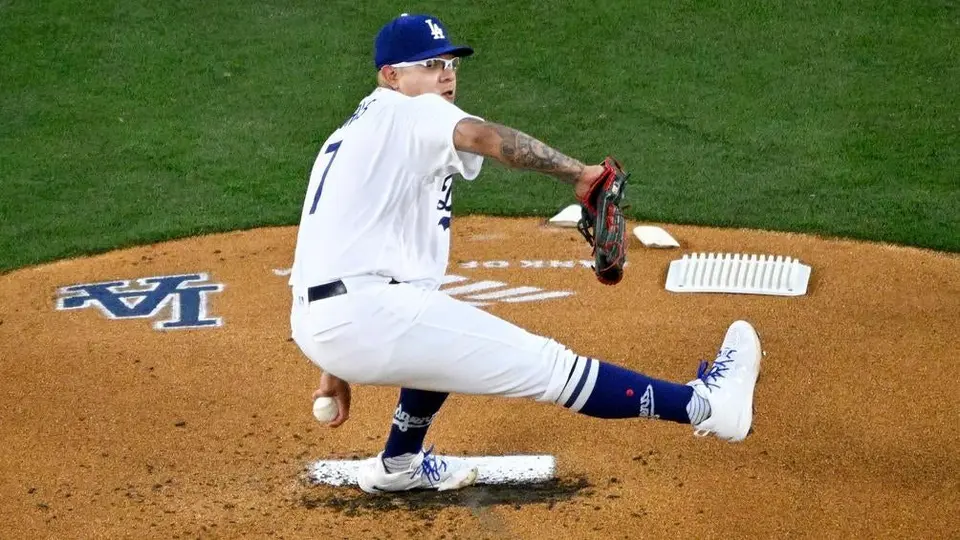 Julio Urías tras ser ovacionado en el Opening Day: "Me siento en mi país"