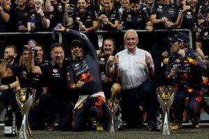 Helmut Marko agradece que los Red Bull no chocaran en Miami