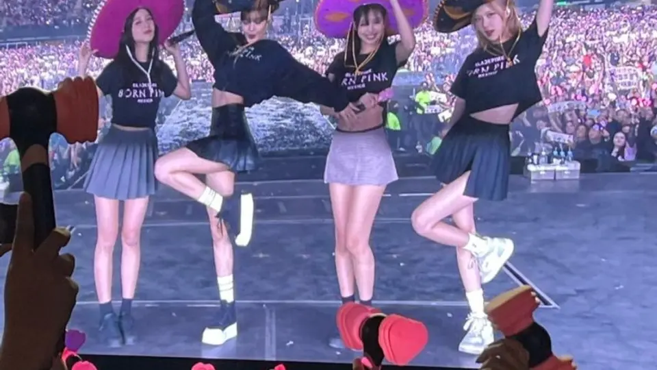 Blackpink en México: Con atuendo mariachi y el "Cielito Lindo" cerraron su presentación en el Foro Sol