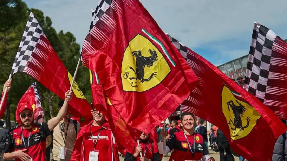 Fórmula 1: Ferrari busca contratar a Hamilton para competir con Red Bull