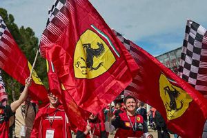 Fórmula 1: Ferrari busca contratar a Hamilton para competir con Red Bull