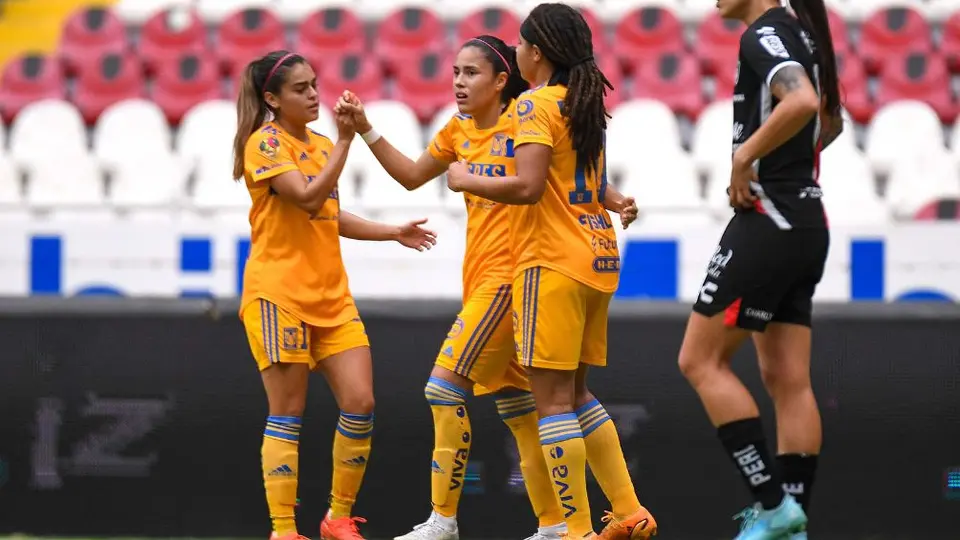 Liga MX Femenil: Tigres goleó al Atlas con 'Hat Trick' de la 'Maga' Ovalle
