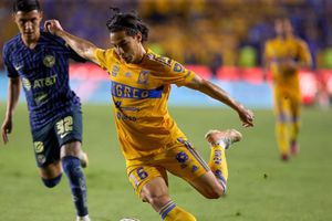 Diego Lainez tras derrota ante América y ‘pleito’ con Gignac: “Aquí nadie baja los brazos”