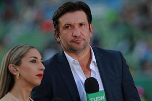 ¿Traidor? Kikín Fonseca luce los colores de EU en juego de México