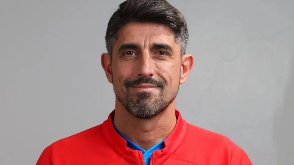 Veljko Paunovic con sus nuevos refuerzos: "Nos hacemos más fuertes"