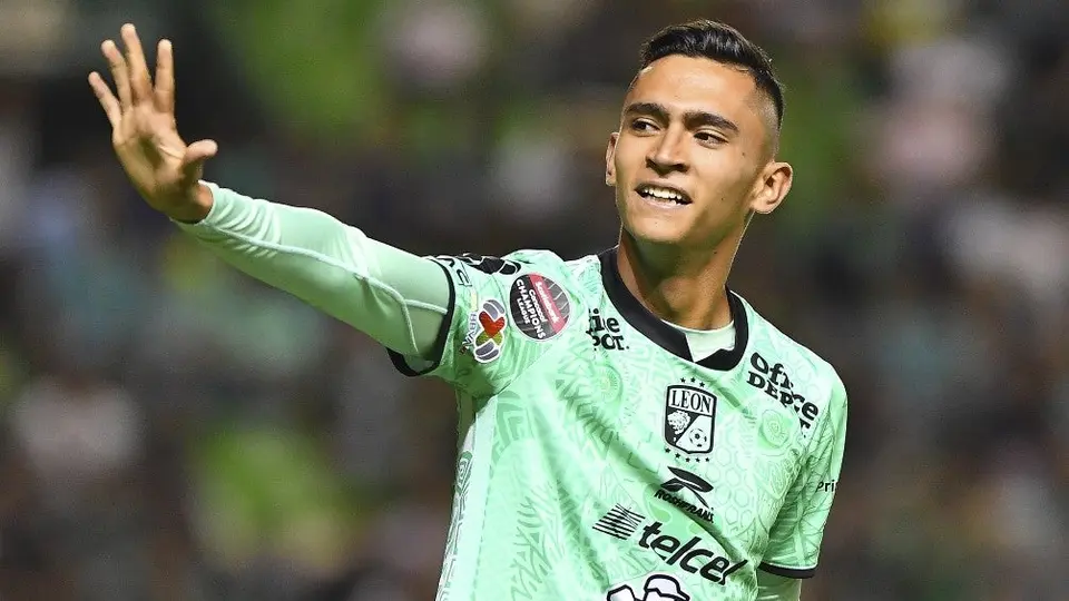 Chivas no pudo fichar a Fidel Ambriz porque León pidió una cifra exorbitante por el jugador