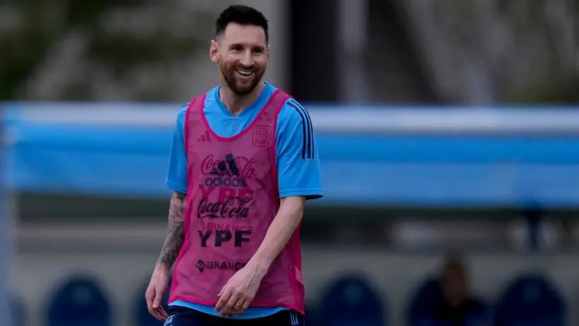 Fanáticos conocieron a Messi mientras viajaban en carretera: "¡Aguante Messi!"