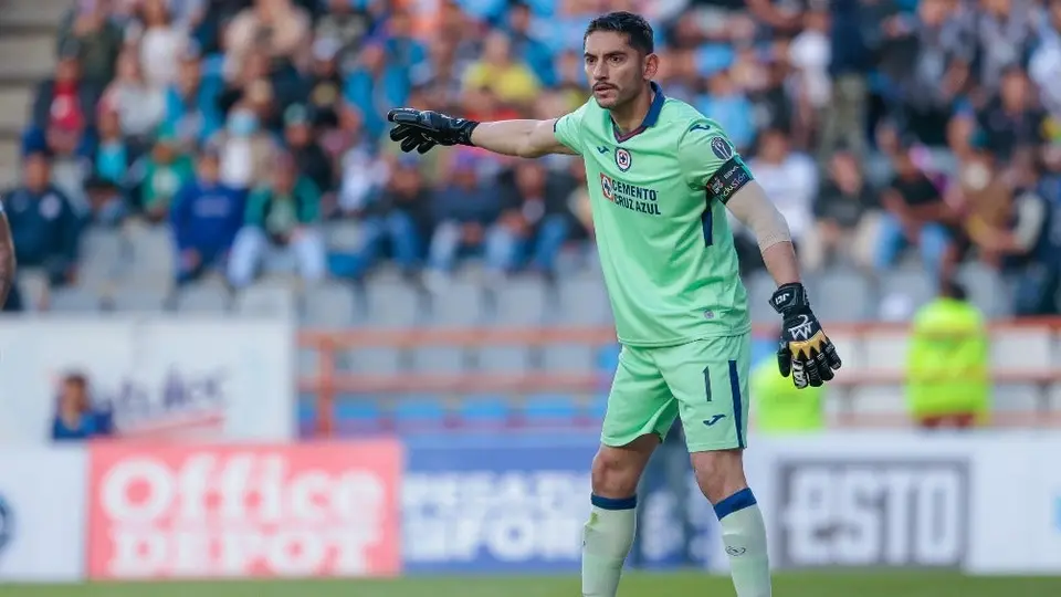 Cruz Azul: Corona y Rivero se pueden perder el juego frente al América