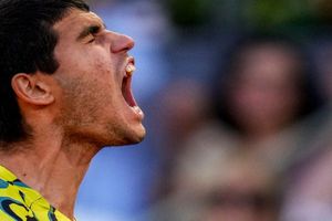 Alcaraz desbanca a Djokovic y vuelve a la cima de la ATP