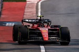 F1: Carlos Sainz sufrió accidente en las pruebas libres y compromete su clasifiicación