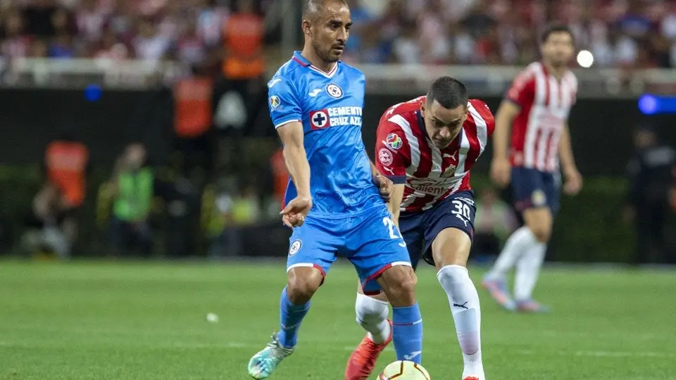 Rafael Baca desea permanecer en Cruz Azul aunque sabe que no depende de él