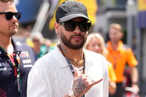 Neymar saldría del PSG por ir al Gran Premio de Mónaco y a un torneo de póker