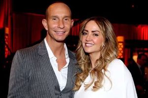 Erik Rubín y Andrea Legarreta siguen viviendo juntos a pesar de su separación