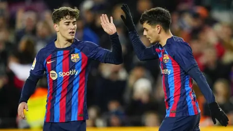 Barcelona y Hansi Flick recuperan pieza clave tras varios meses fuera