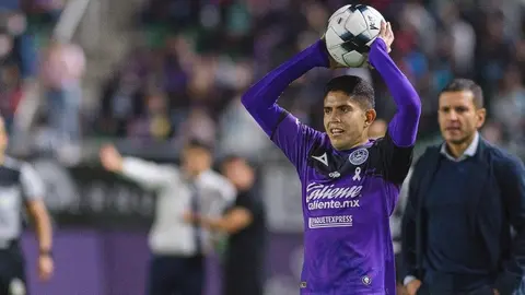 Caballero sobre la salida de Carlos Vargas: 'Me va a doler, era un titular importante para mí'
