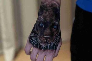 Gerardo Arteaga presumió su nuevo tatuaje al estilo Black Panther