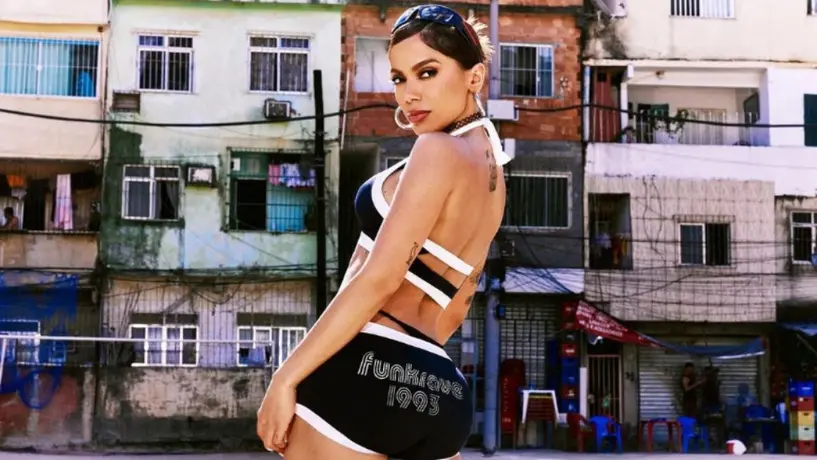 Anitta baila Funk Rave al ritmo de jugadores del América