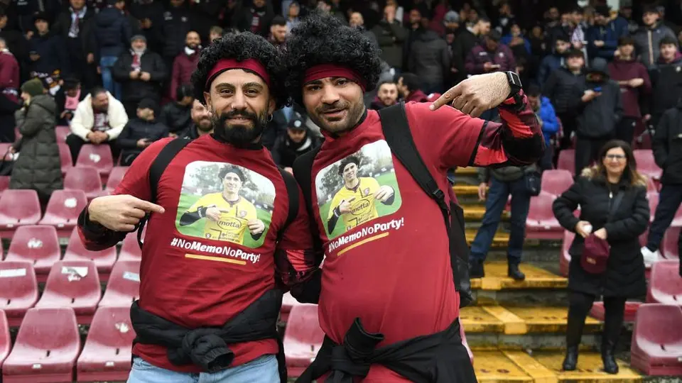 Guillermo Ochoa es la sensación en Italia, ya tiene dos dobles ¡La 'pacomemomanía'!
