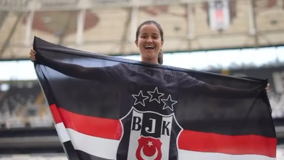 Sofi Álvarez, mexicana del Besiktas, junta dinero para damnificados del terremoto en Turquía