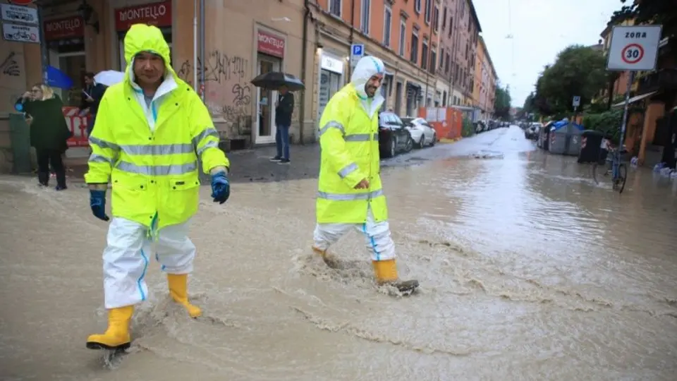 F1 canceló GP de Italia por las letales inundaciones en el país