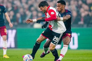 Santi Giménez 'entrenó' como Canelo para convertirse en goleador del Feyenoord