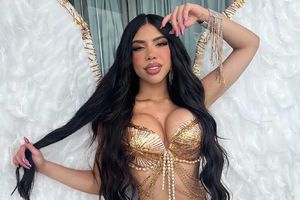 Yeri Mua causa polémica al confesar que se orinó en carro alegórico durante carnaval