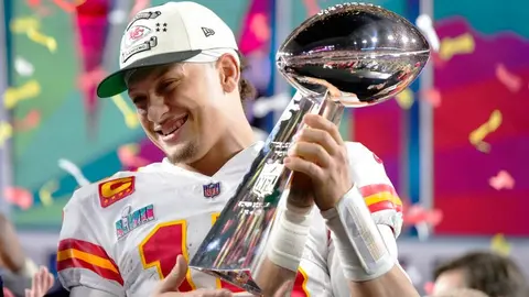 Mahomes quiere ganar más Super Bowls: 'Me enfoco en ganar anillos, no en dinero'