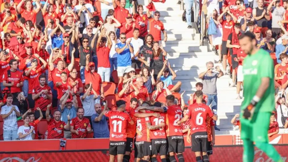 Mallorca de Javier Aguirre cerró la temporada con goleada sobre el Rayo Vallecano