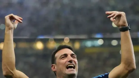 Argentina: Llegó a un acuerdo verbal para continuidad de Lionel Scaloni como DT de la selección