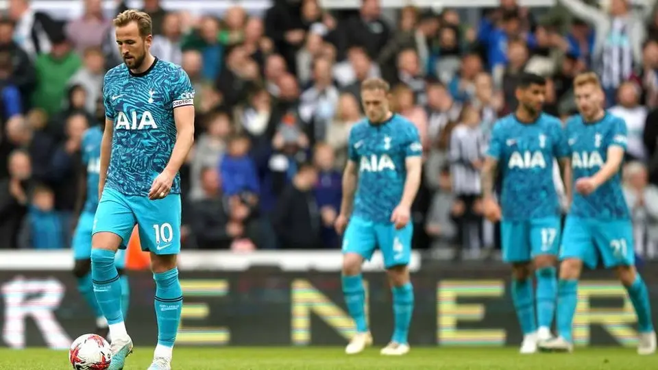 Jugadores del Tottenham rembolsarán dinero de boletos a fans que asistieron ante Newcastle