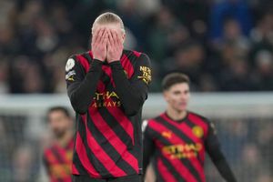 Exfutbolista ‘destrozó’ a Haaland: “Es posible que haya elegido el club equivocado”