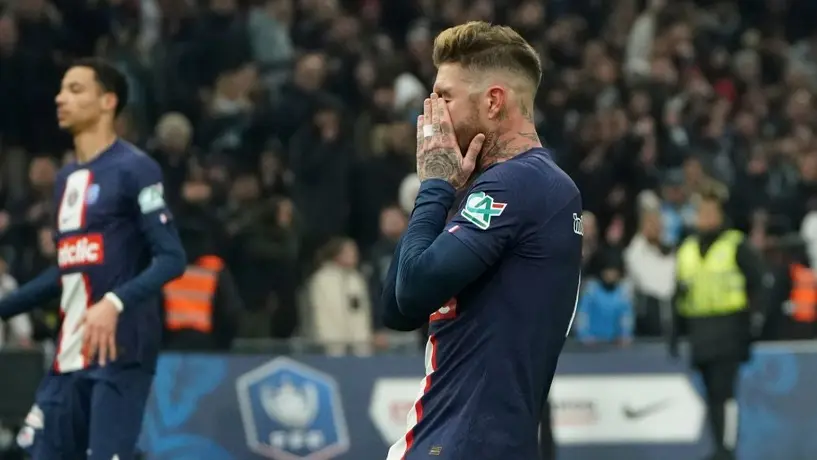 Sergio Ramos empujó a un fotógrafo al final del PSG-Bayern