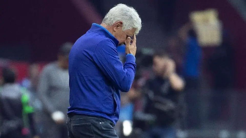 Tuca Ferretti: #FueraTuca fue tendencia en juego entre Cruz Azul y Juárez